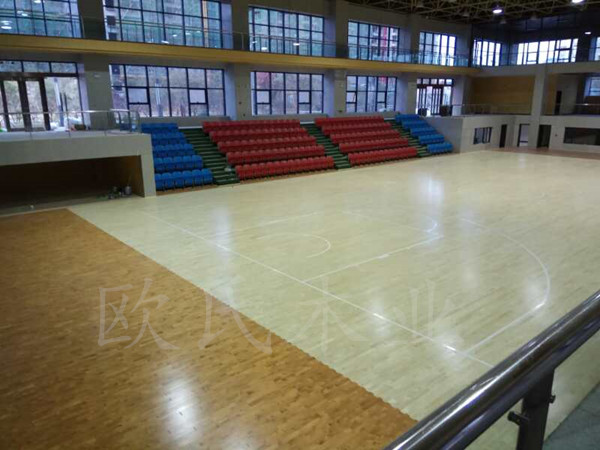 登封市工人文化宫篮球馆木地板成功案例