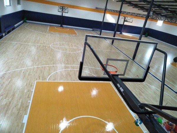 22厚篮球场地木地板规格