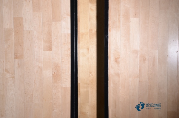 24厚木地板篮球场怎么维修？