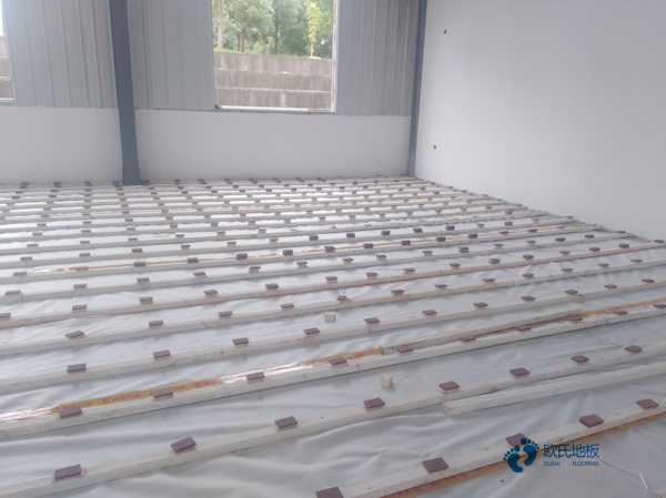 24厚体育木地板安装工艺